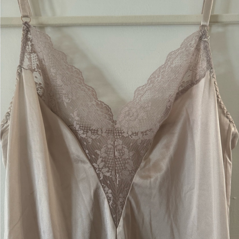 Vintage Maidenform 80s Beige Lace Silky Chemise Nighty Lingerie Sz 36 (M 8/10) - Picture 3 of 7